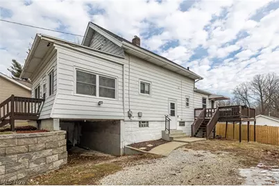 1845 Seattle Street, Cuyahoga Falls, OH 44221 - Photo 2