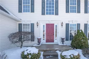 4690 Quincy Dr, Akron, OH 44321 - Photo 2