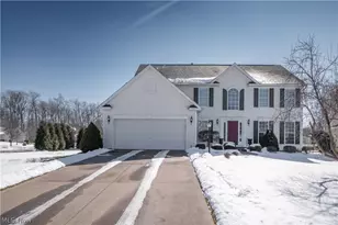 4690 Quincy Dr, Akron, OH 44321 - Photo 1