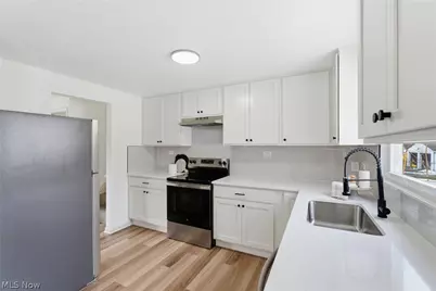 1065 Shadowlawn Drive, Ravenna, OH 44266 - Photo 16