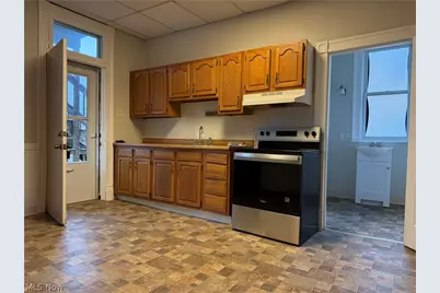 706 Washington Street, Martins Ferry, OH 43935 - Photo 6