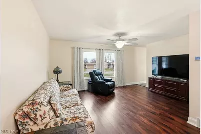 491 Tally Ho Lane, Loveland, OH 44143 - Photo 18