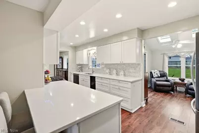 491 Tally Ho Lane, Loveland, OH 44143 - Photo 6