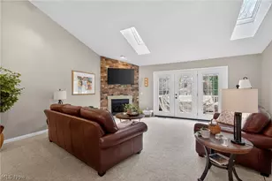 6272 Doral Dr NW, Canton, OH 44718 - Photo 4