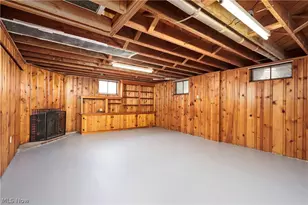 507 E Ford Ave, Barberton, OH 44203 - Photo 12