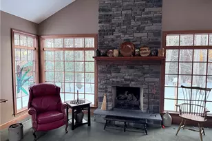 2142 Pearce Cir, Salem, OH 44460 - Photo 6