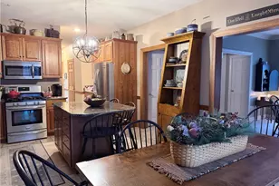 2142 Pearce Cir, Salem, OH 44460 - Photo 8