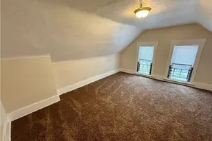 39 N Balch St, Akron, OH 44303 - Photo 4