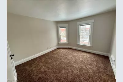 39 N Balch Street, Akron, OH 44303 - Photo 6