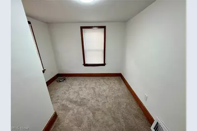 835 Inman Street, Akron, OH 44306 - Photo 12