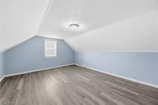 20705 Hansen Rd, Maple Heights, OH 44137 - Photo 18