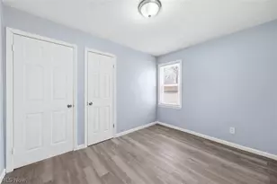 20705 Hansen Rd, Maple Heights, OH 44137 - Photo 10