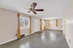 15414 Chatfield Ave, Loveland, OH 44111 - Photo 8