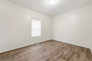 1978 W 93rd St, Loveland, OH 44102 - Photo 16