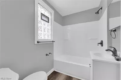 1528 Newman Avenue, Oakwood, OH 44107 - Photo 16