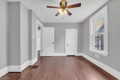 1528 Newman Avenue, Oakwood, OH 44107 - Photo 8