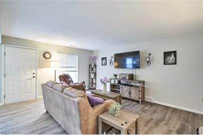 135 Monmouth Court, Mentor, OH 44060 - Photo 12