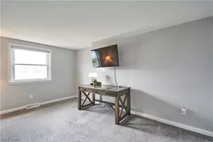 135 Monmouth Ct, Mentor, OH 44060 - Photo 14