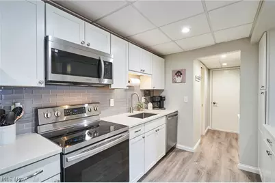 135 Monmouth Court, Mentor, OH 44060 - Photo 8