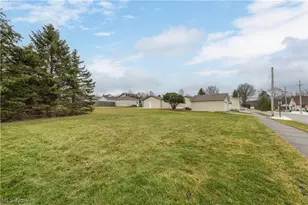 380 Orchardview Rd, Green Hills, OH 44131 - Photo 42