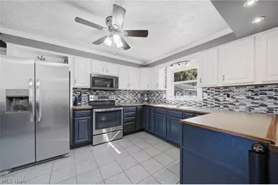 2776 Brouse Street NW, Uniontown, OH 44685 - Photo 12