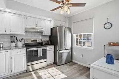 721 Creekside Drive, Huron, OH 44839 - Photo 6