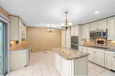 17310 Otani Court, Strongsville, OH 44136 - Photo 8