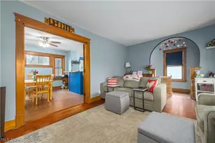 123 Harwood St, Elyria, OH 44035 - Photo 8