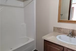 230 Cedar Brook Dr, Elyria, OH 44035 - Photo 6