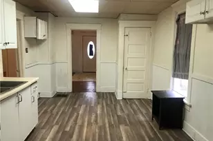 822 Highland Rd NE, Canton, OH 44704 - Photo 10