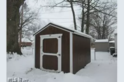 249 Roosevelt Avenue, Elyria, OH 44035 - Photo 4