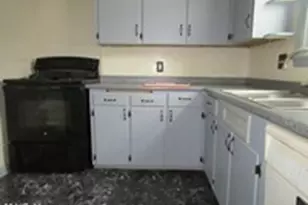 249 Roosevelt Ave, Elyria, OH 44035 - Photo 8