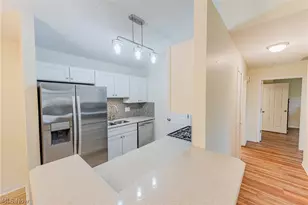 2904 Shakespeare Ln, Avon, OH 44011 - Photo 12