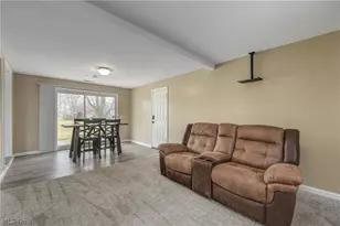 703 N Main St, Amherst, OH 44001 - Photo 16