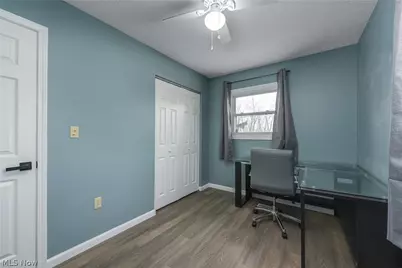 703 N Main Street, Amherst, OH 44001 - Photo 22