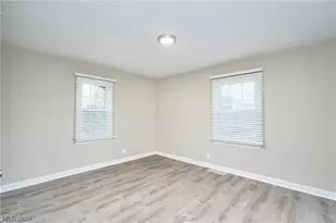 114 Davenport Ave, Akron, OH 44312 - Photo 12