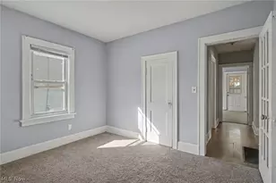 1100 Beardsley St, Akron, OH 44301 - Photo 12