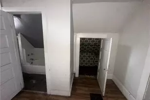 6404 Carl Ave, Loveland, OH 44103 - Photo 10