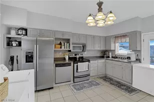 226 S 6th St, Byesville, OH 43723 - Photo 18