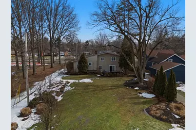 1884 Brainard Road, Lyndhurst, OH 44124 - Photo 32