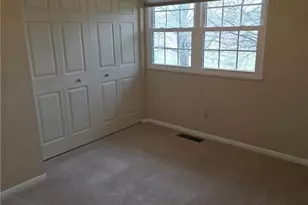 2046 Beechtree Dr, Uniontown, OH 44685 - Photo 6