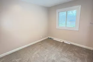 3339 Weber Dr, Norton, OH 44203 - Photo 10