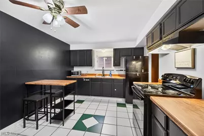 1597 Lee Terrace Drive #F11, Wickliffe, OH 44092 - Photo 6