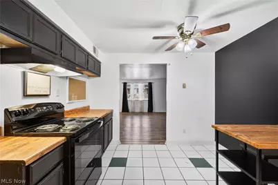 1597 Lee Terrace Drive #F11, Wickliffe, OH 44092 - Photo 12