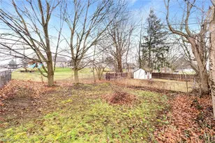 1338 Oak Ave, Barberton, OH 44203 - Photo 30