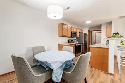 2660 Orchard Park, Zanesville, OH 43701 - Photo 12