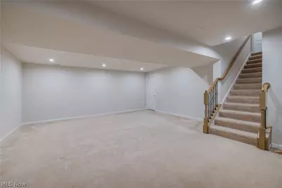 165 Lakeland Way, Aurora, OH 44202 - Photo 34