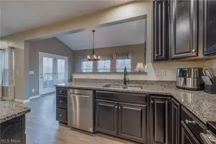 165 Lakeland Way, Aurora, OH 44202 - Photo 18