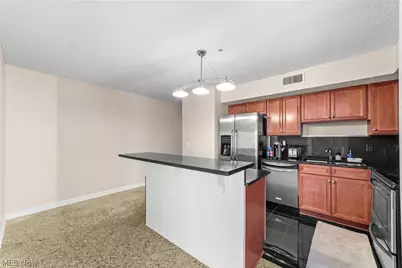 2222 Detroit Avenue #906, Loveland, OH 44113 - Photo 8