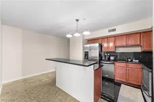 2222 Detroit Ave, Loveland, OH 44113 - Photo 8